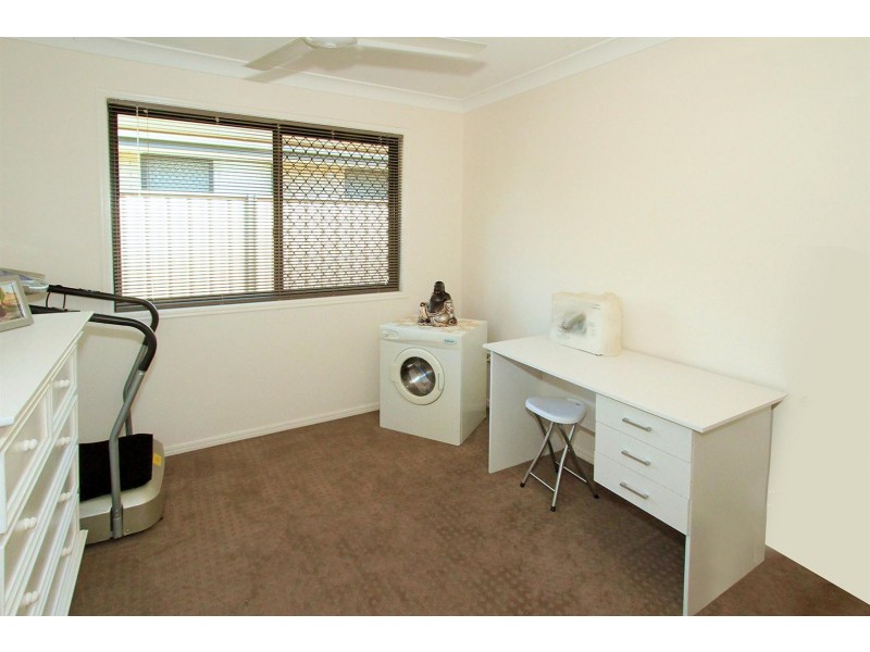 15 Bell Trees Place, Gracemere QLD 4702