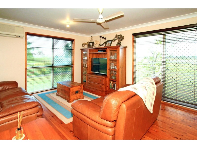 654 Alton Downs-Nine Mile Road, Alton Downs QLD 4702