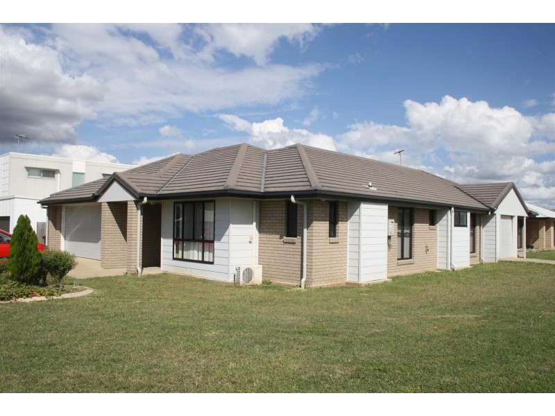 2 Tippett Crescent, Gracemere QLD 4702
