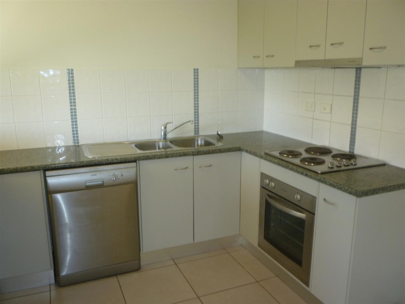 24 Jamie Crescent, Gracemere QLD 4702