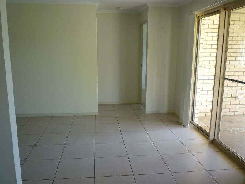 24 Jamie Crescent, Gracemere QLD 4702