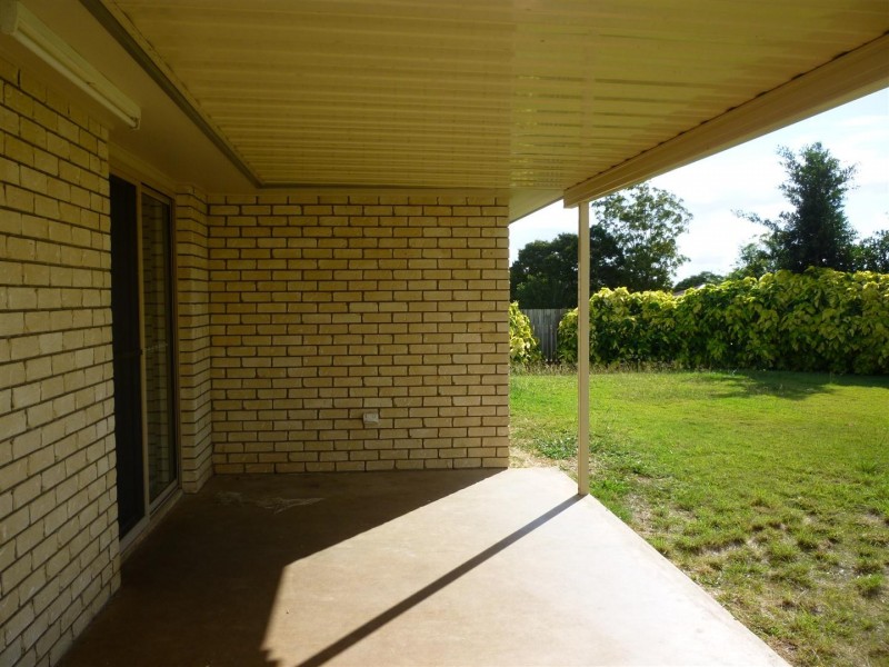 24 Jamie Crescent, Gracemere QLD 4702