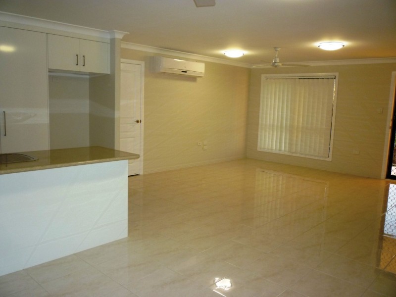 26 Burke and Wills Drive, Gracemere QLD 4702