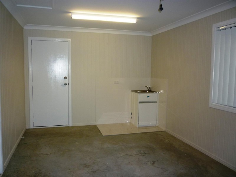 26 Burke and Wills Drive, Gracemere QLD 4702