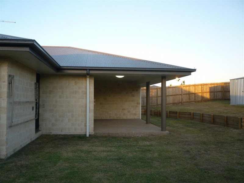 26 Burke and Wills Drive, Gracemere QLD 4702