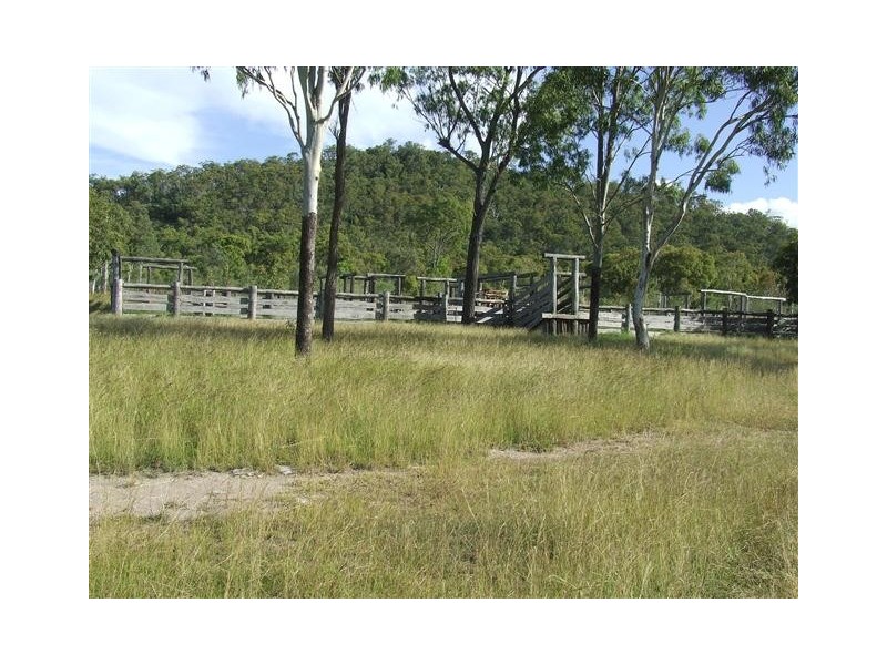 186 Wattlebank Road, Canoona QLD 4702