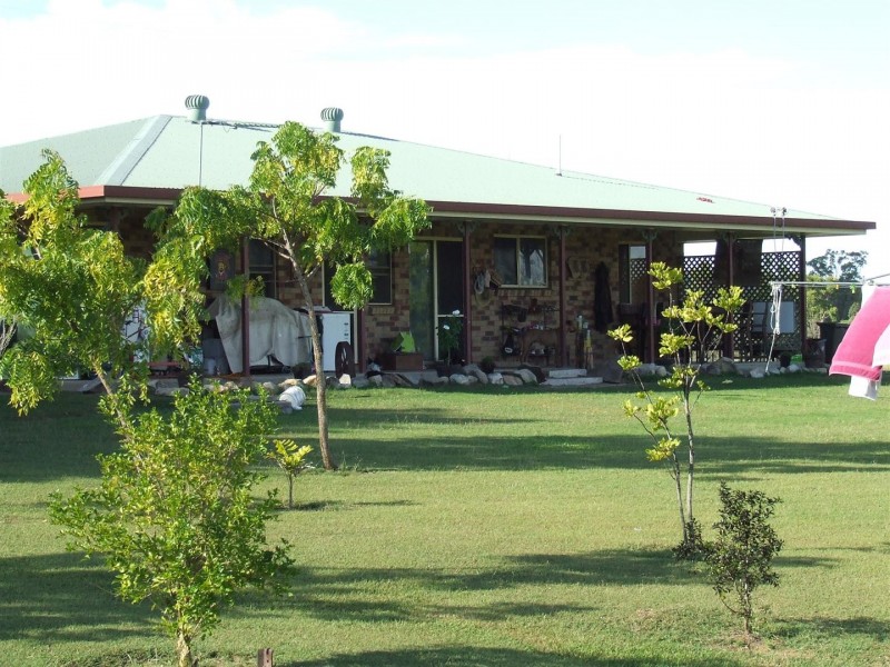 186 Wattlebank Road, Canoona QLD 4702