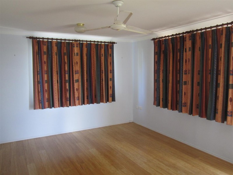 12 Schirmer Close, Gracemere QLD 4702