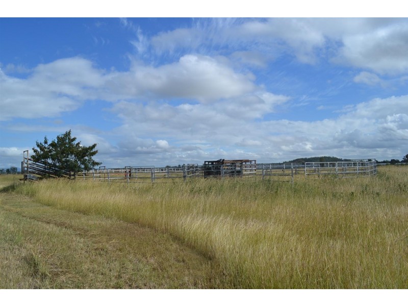 881 South Yaamba Road, South Yaamba QLD 4702