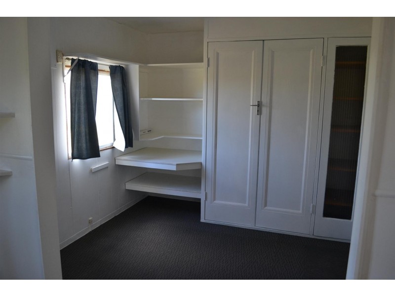 881 South Yaamba Road, South Yaamba QLD 4702