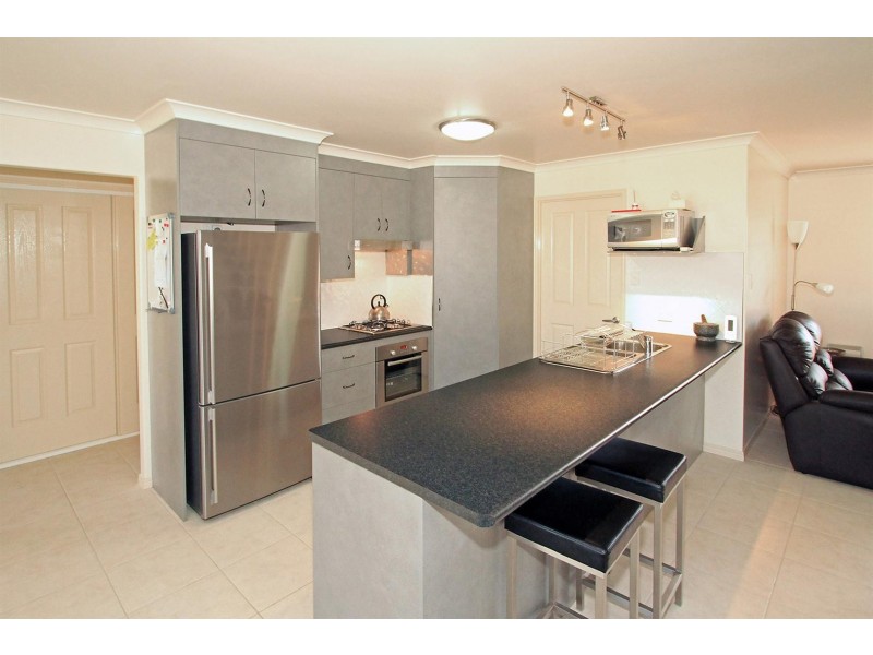 52 Jamie Crescent, Gracemere QLD 4702