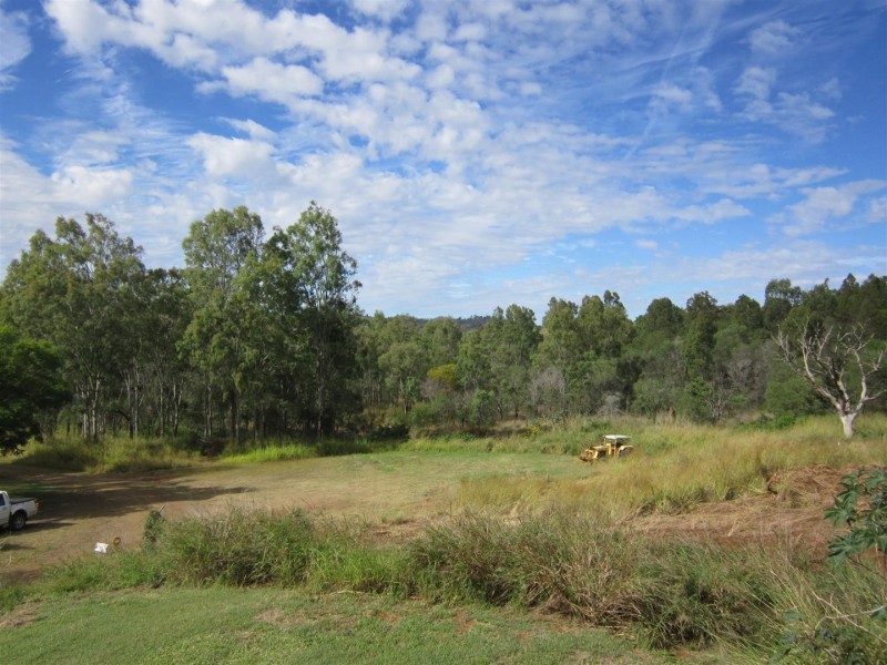 104 Gordon Lane, Mount Morgan QLD 4714