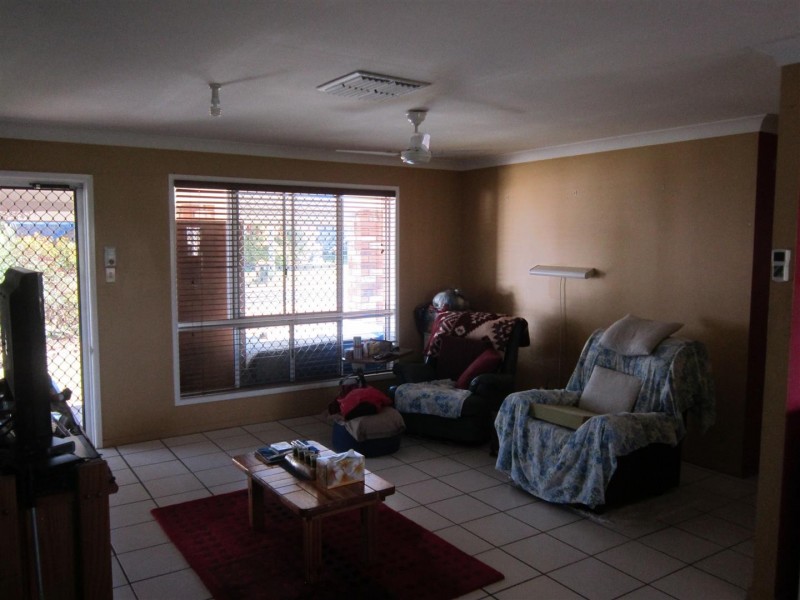 9 Ward Street, Gracemere QLD 4702