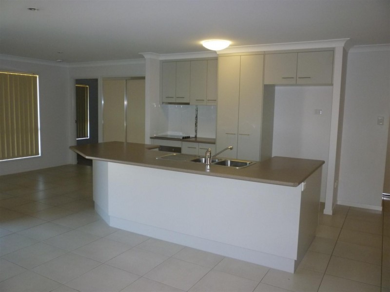 9 Rahima Court, Gracemere QLD 4702