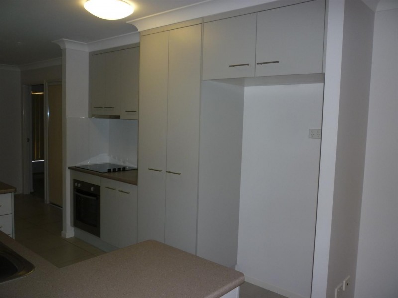 9 Rahima Court, Gracemere QLD 4702