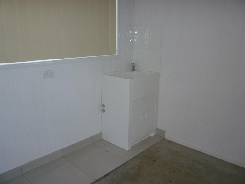 9 Rahima Court, Gracemere QLD 4702