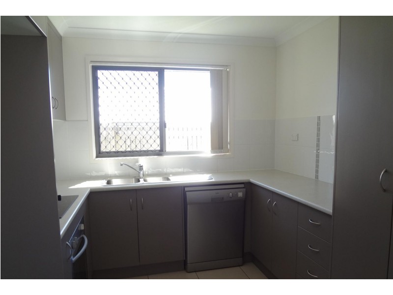 7 Brady Place, Gracemere QLD 4702