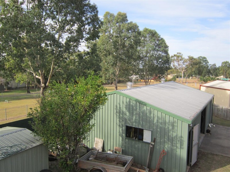 9 Holgate Close, Gracemere QLD 4702