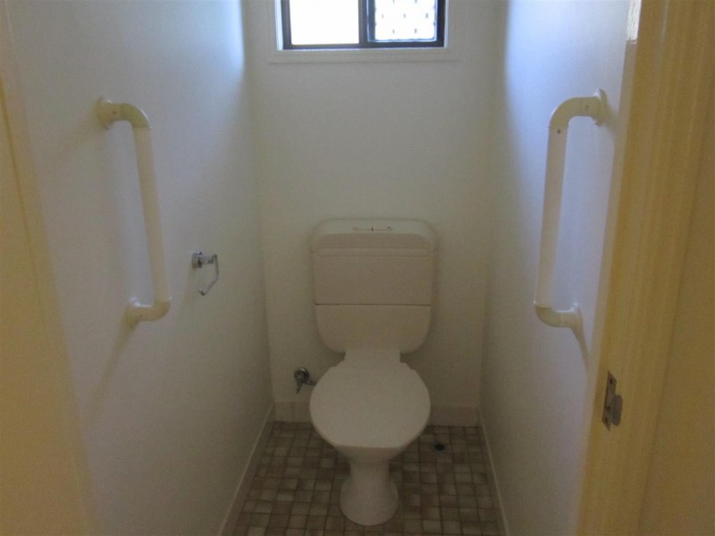 62 Johnson Road, Gracemere QLD 4702