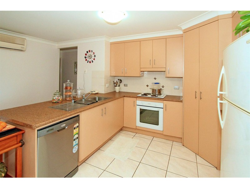 202 Callan Avenue, Kabra QLD 4702