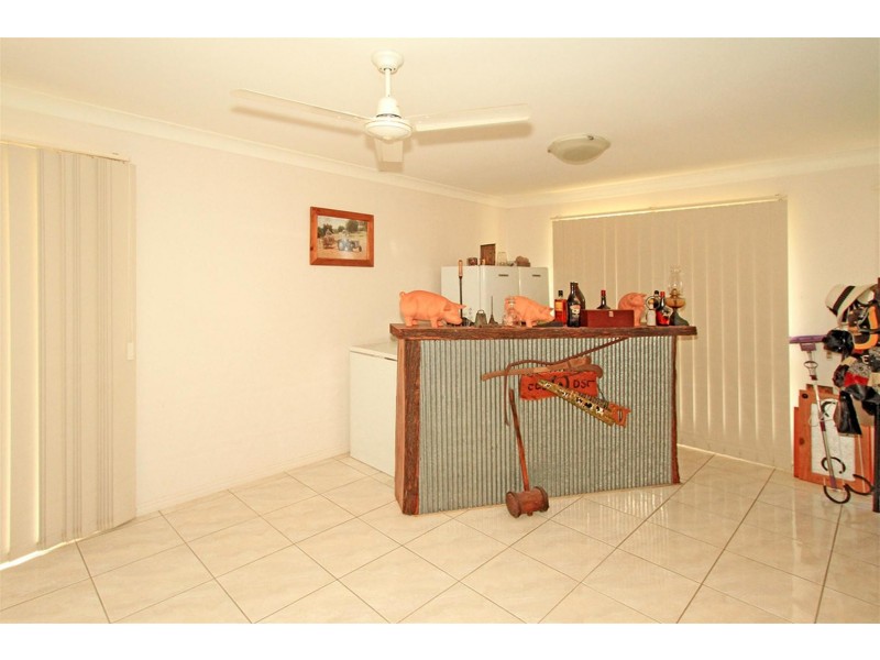 202 Callan Avenue, Kabra QLD 4702