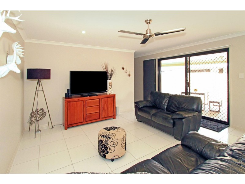 13 Violet Drive, Gracemere QLD 4702