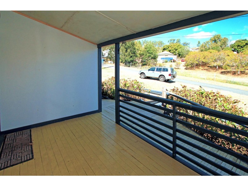 9 Lukin Street, Mount Morgan QLD 4714