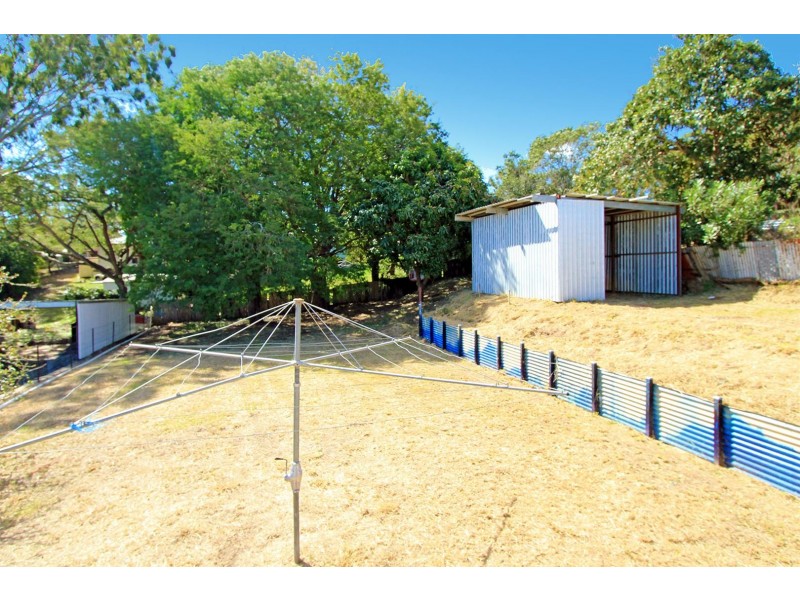 9 Lukin Street, Mount Morgan QLD 4714
