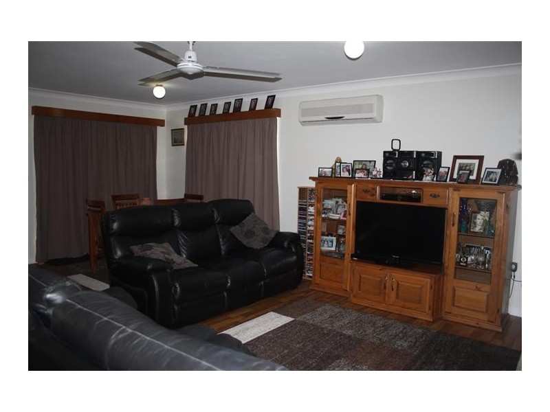 11 Labanka Cres, Gracemere QLD 4702