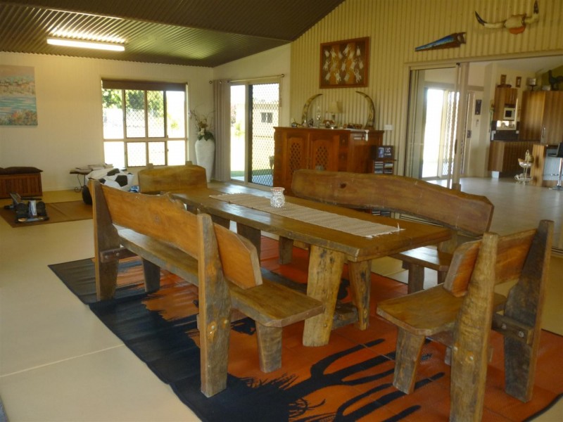 3100 Stanwell Waroula Road, Alton Downs QLD 4702