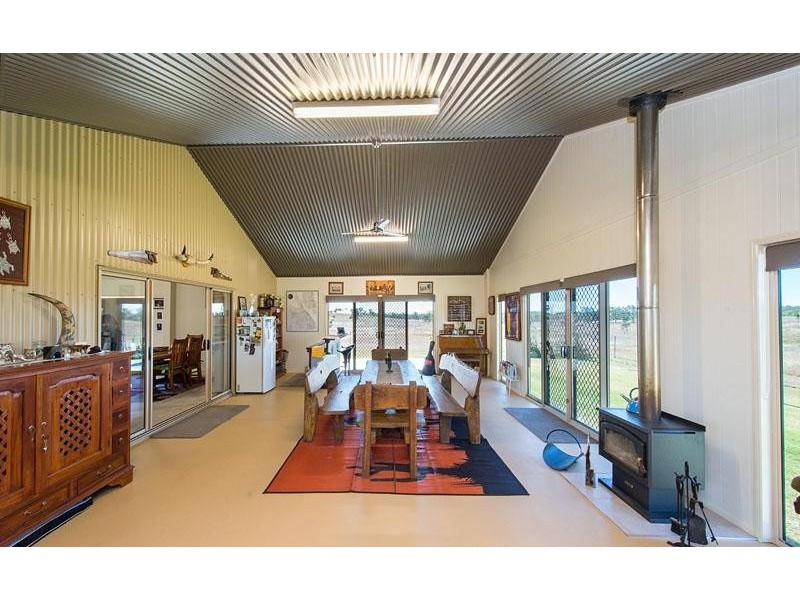 3100 Stanwell Waroula Road, Alton Downs QLD 4702