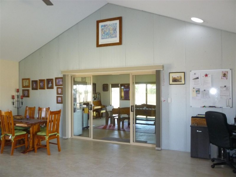 3100 Stanwell Waroula Road, Alton Downs QLD 4702