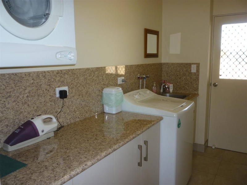 3100 Stanwell Waroula Road, Alton Downs QLD 4702