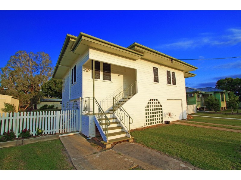 90 Tomkins Street, Berserker QLD 4701