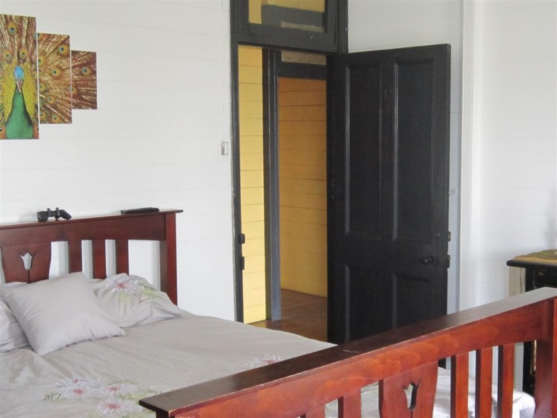 28 Morgan Street, Mount Morgan QLD 4714