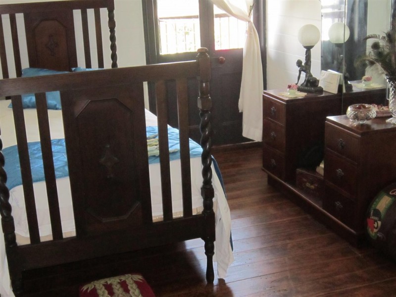 28 Morgan Street, Mount Morgan QLD 4714