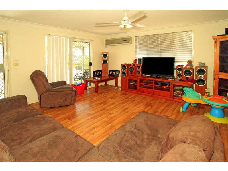 93 Donovan Crescent, Gracemere QLD 4702