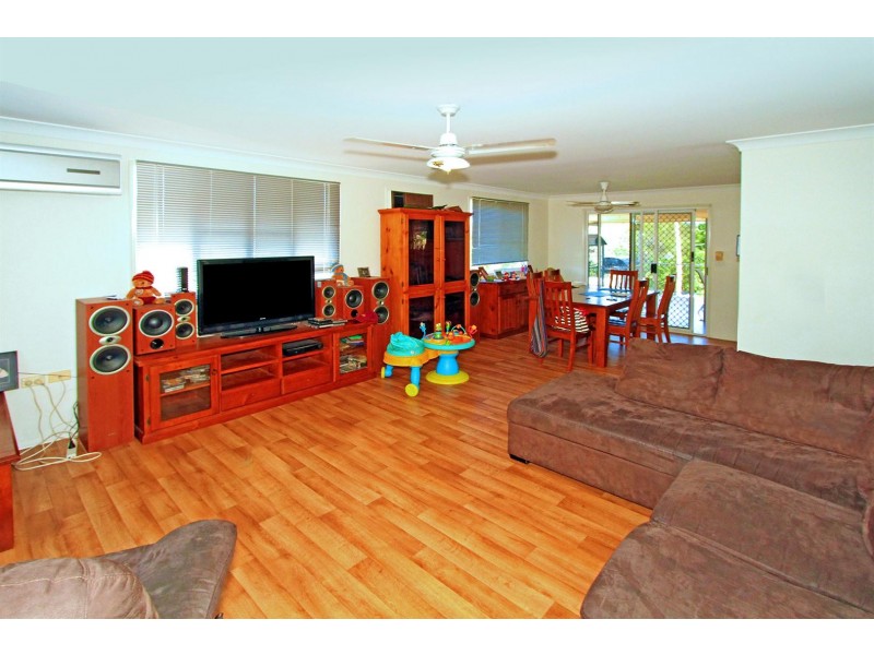 93 Donovan Crescent, Gracemere QLD 4702