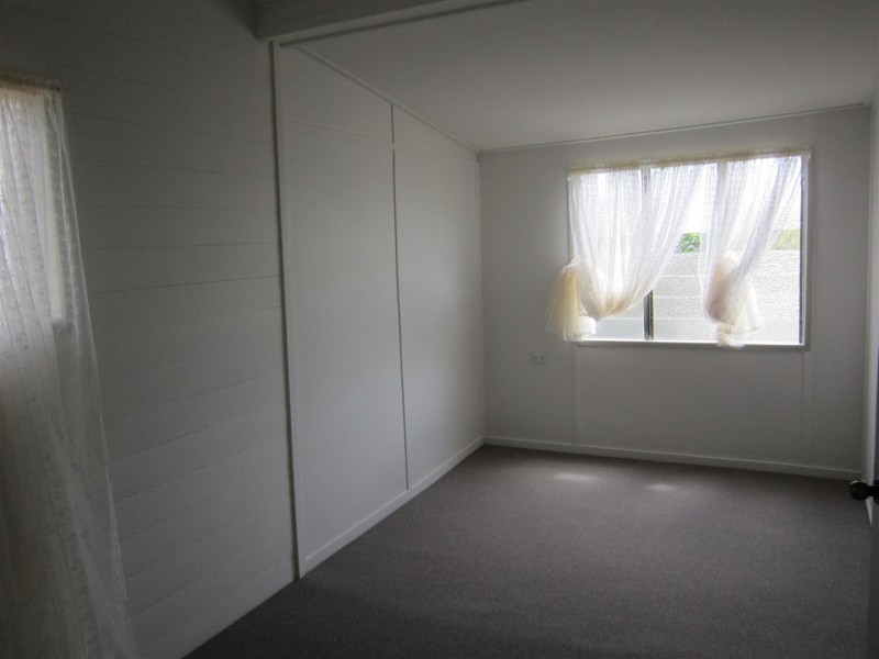 4 Phillip Street, Mount Morgan QLD 4714