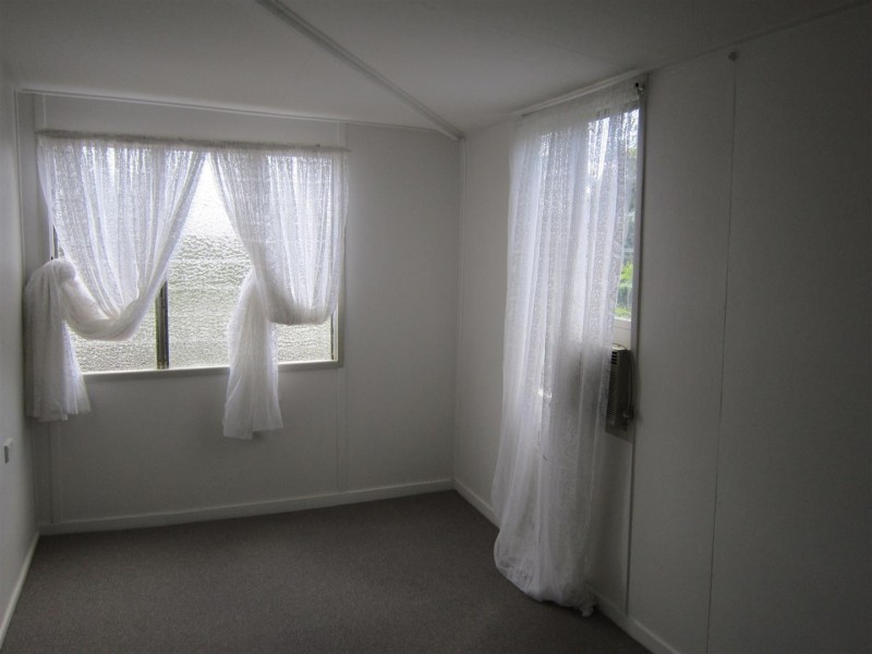 4 Phillip Street, Mount Morgan QLD 4714