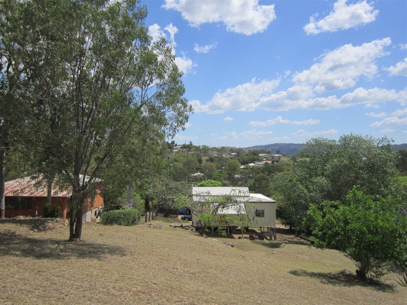 4 Phillip Street, Mount Morgan QLD 4714