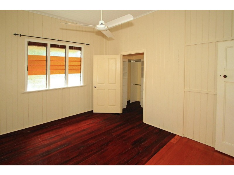 3 Agnes Street, The Range QLD 4700