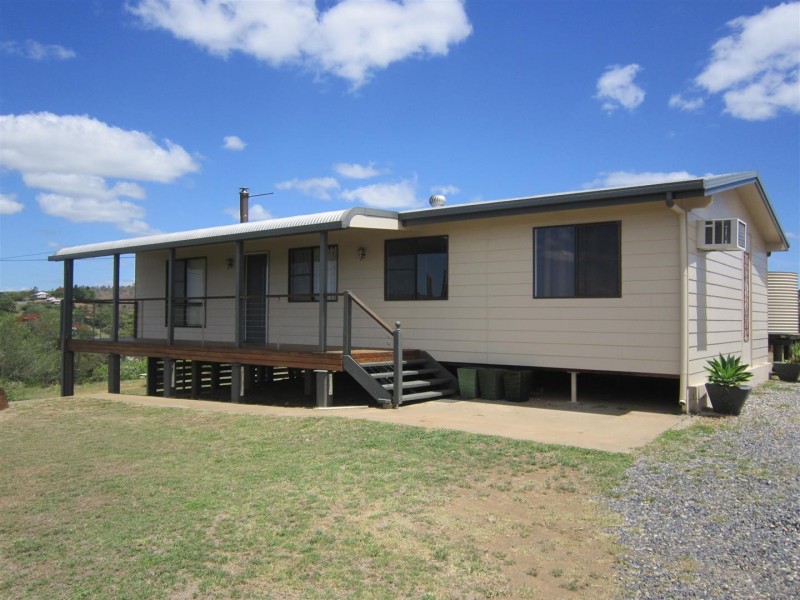 3 Hall Street South, Mount Morgan QLD 4714