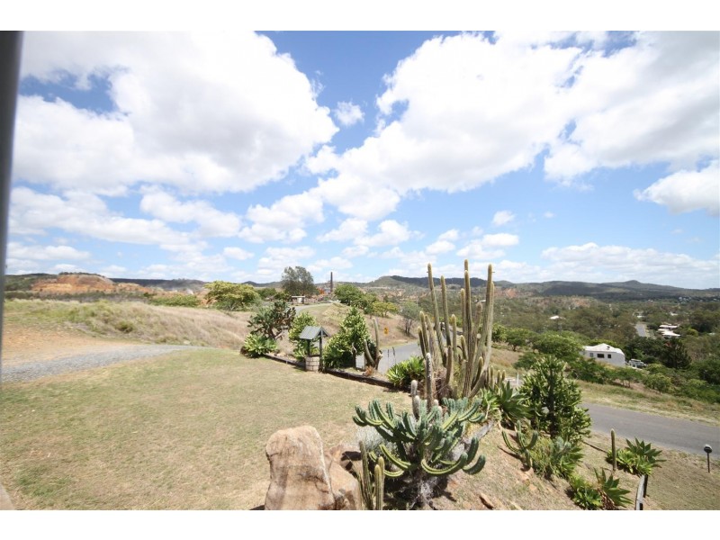 3 Hall Street South, Mount Morgan QLD 4714