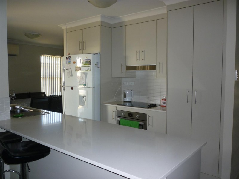 14 Maree Crescent, Gracemere QLD 4702