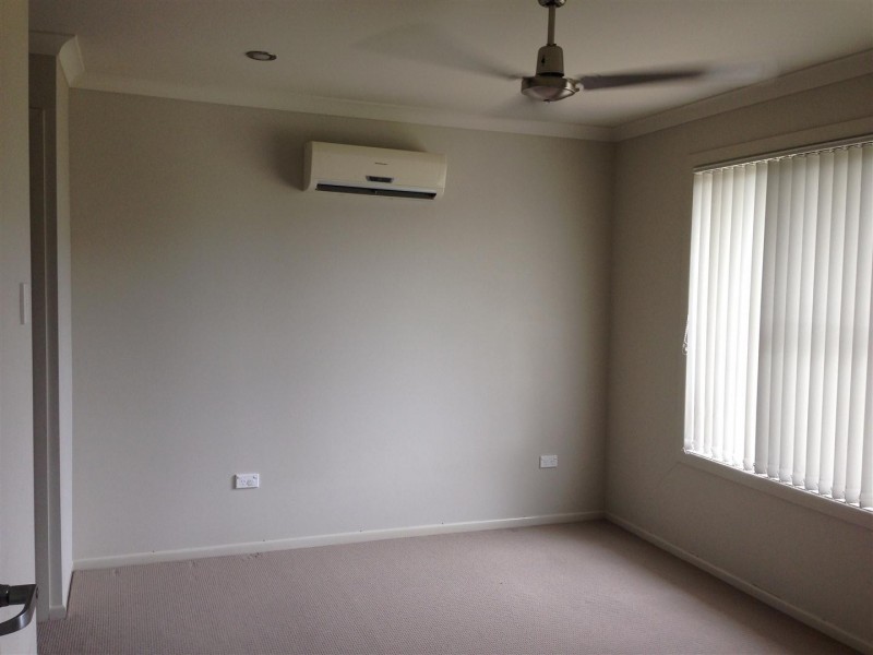 14 Maree Crescent, Gracemere QLD 4702