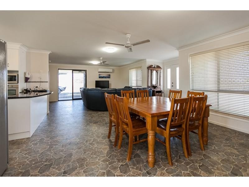 39 Robertson Road, Gracemere QLD 4702