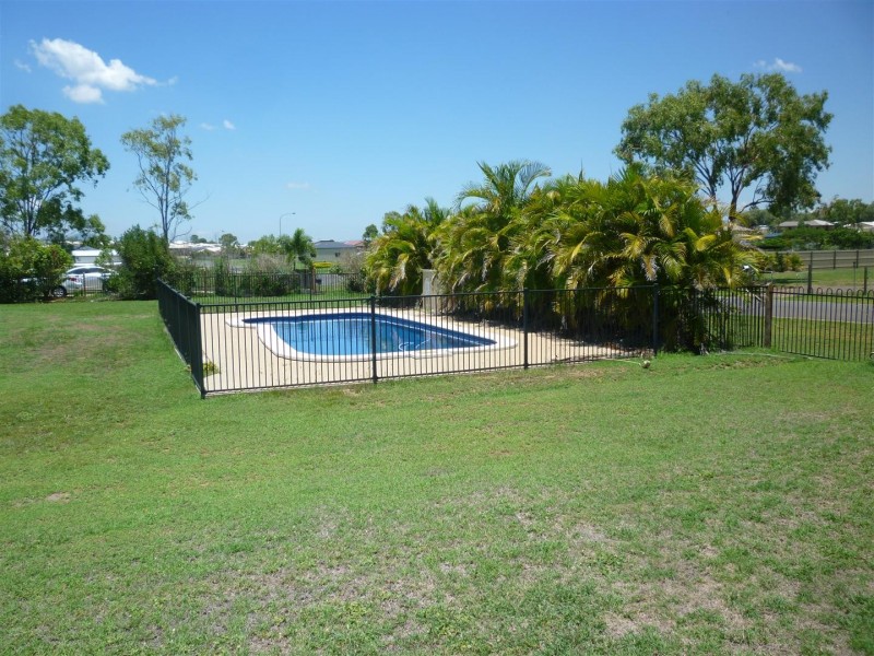 42 Ingram Drive, Gracemere QLD 4702