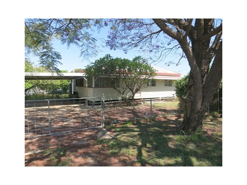 16 Dunstan Street, Baralaba QLD 4702