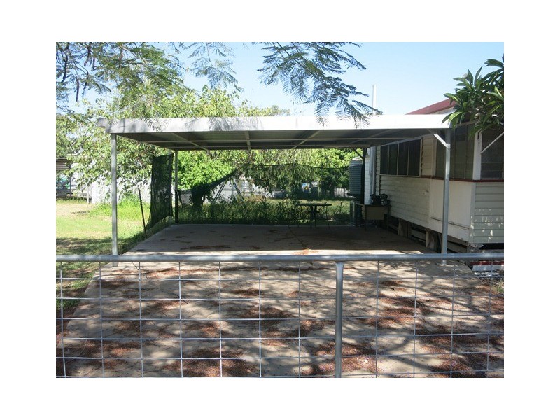 16 Dunstan Street, Baralaba QLD 4702